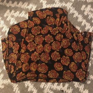 Lularoe Maxi Skirt Disney Roses Like New Belle